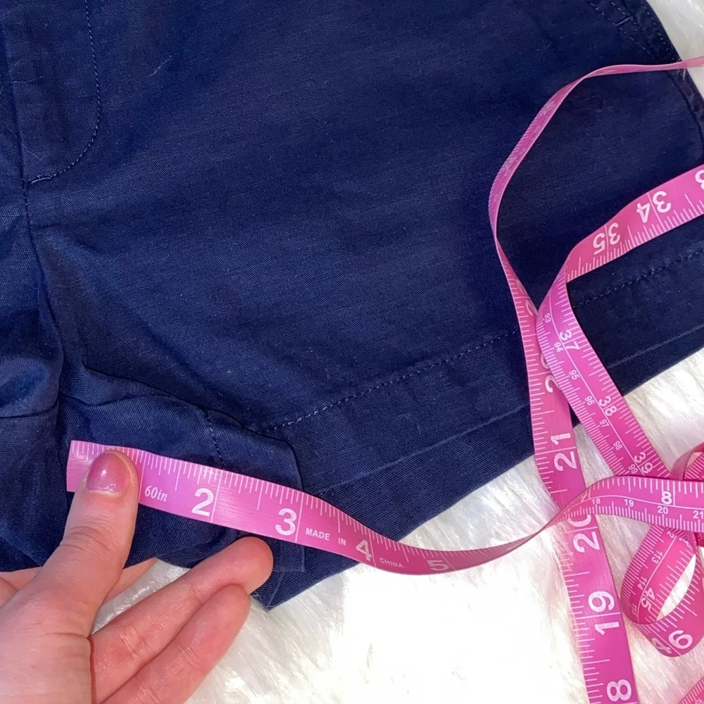GAP new with tags size 2 R dark blue shorts